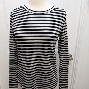 Universal Standard NWT Size 00-0 Black/Bone Stripe Long Sleeve Crew Neck Tee Re